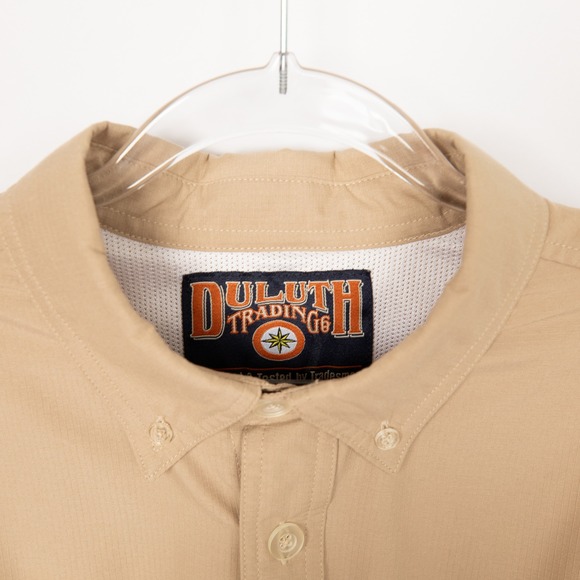 Duluth Trading Co. Button Up Shirt Roll Tab Long Sleeve Relaxed Fit Men Beige - Picture 5 of 12